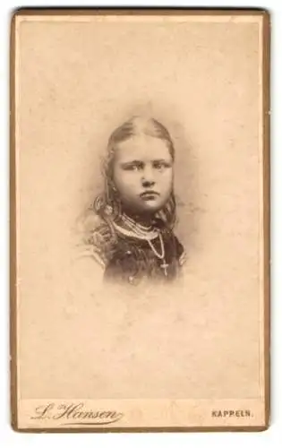 Fotografie L. Hansen, Kappeln, Theodora Möller als junges Mädchen mit Halskette