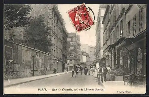 AK Paris, Rue de Grenelle, prise de l`Avenue Bosquet