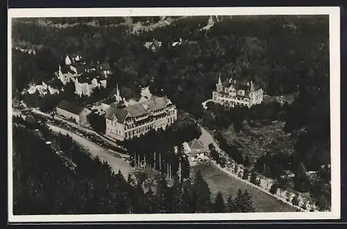 AK Schierke /Harz, Hotel Haus Brocken-Scheideck vom Flugzeug aus