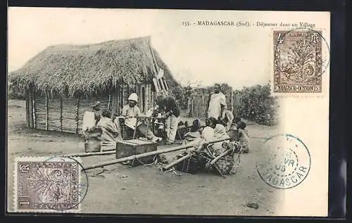 AK Madagascar, Déjeuner dans un Village