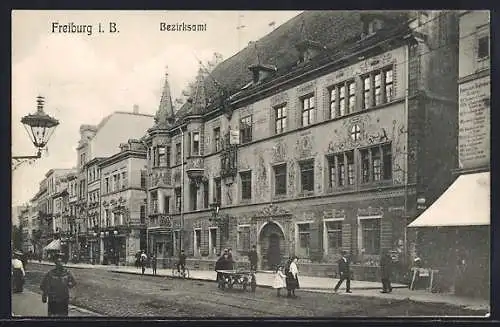 AK Freiburg / Breisgau, Blick auf das Bezirksamt, Kaiserstrasse