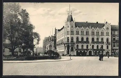 AK Hannover, Grand Hotel Otto Tesch von der Strasse aus, mit Anlage