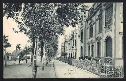 AK Aachen, Lütticherstrasse mit Bäumen