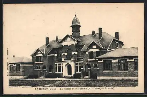 AK Lassigny /Oise, La mairie et les écoles