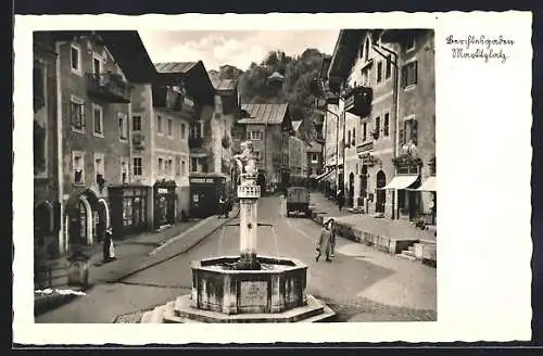 AK Berchtesgaden, Marktplatz mit Brunnen