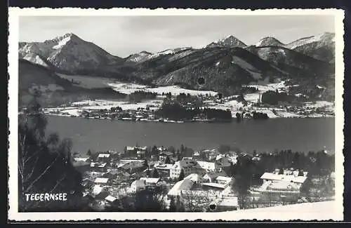 AK Tegernsee, Teilansicht mit Bergen