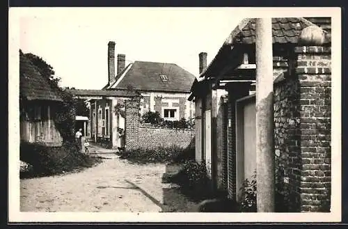 AK Le Quesnel-Aubry /Oise, La Mairie-Ecole