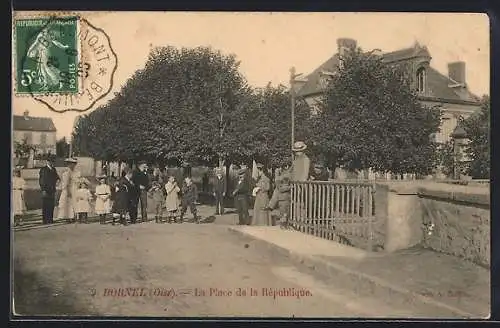 AK Bornel /Oise, La Place de la République