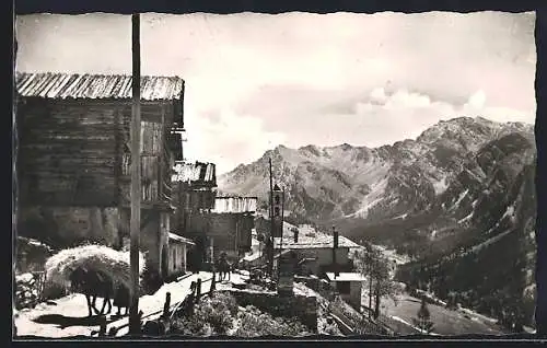 AK Saint-Veran /H.-A., L`Eglise et Quartier du Châtelet