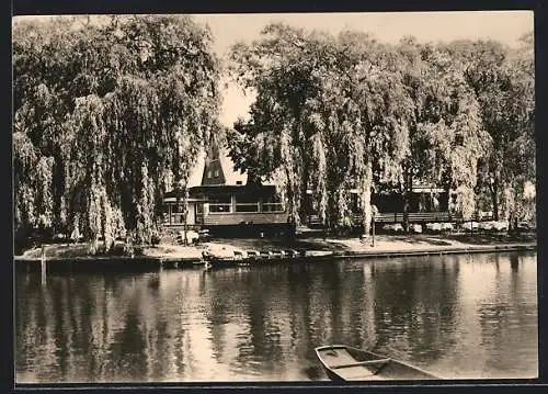 AK Lübben /Spreewald, HOG-Strandcafé mit Uferpartie