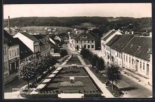 AK Pinkafeld /Bgld., Marktplatz aus der Vogelschau