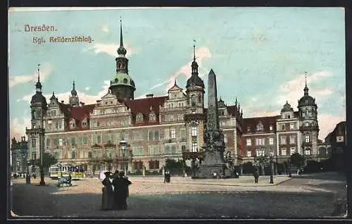 AK Dresden, Königliches Residenzschloss mit Strassenbahn