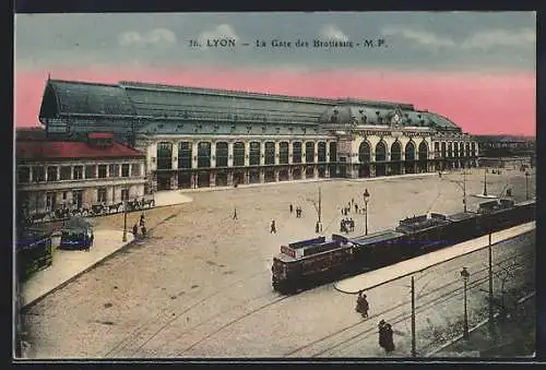 AK Lyon, La Gare des Brotteaux, Strassenbahn