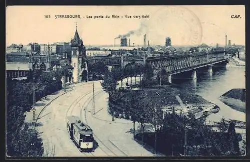 AK Strasbourg, Strassenbahn verlässt die Ponts du Rhin