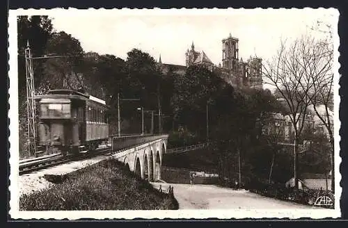 AK Laon, Le Viaduc, Strassenbahn