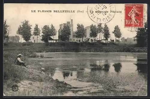 AK Les Plessis Belleville, La mare de Poclain