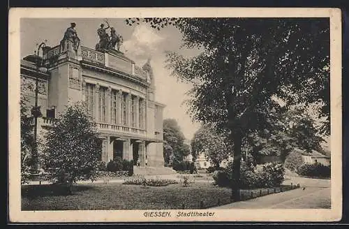 AK Giessen, Blick zum Stadttheater