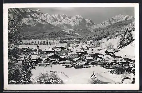 AK Wallgau, verschneite Ortsansicht mit Wetterstein und Zugspitze