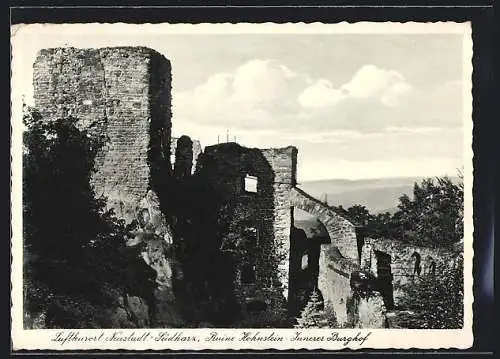 AK Neustadt / Südharz, Innerer Burghof der Ruine Hohnstein