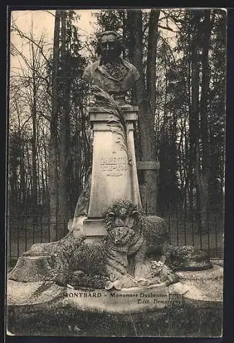 AK Montbard, Monument Daubenton dans le parc boisé