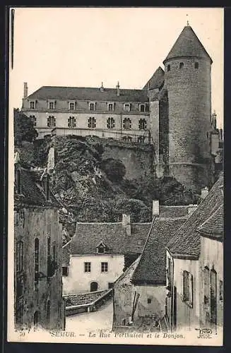 AK Semur, La Rue Pertuisel et le Donjon