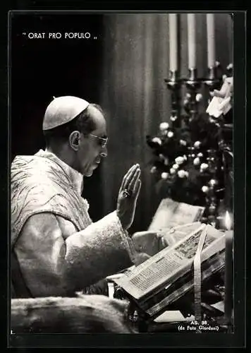 AK Papst Pius XII. vor aufgeschlagener Bibel, Orat pro Populo