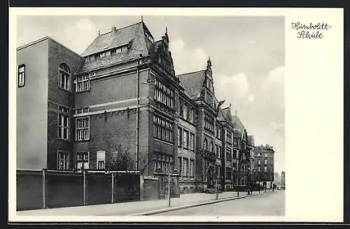 AK Hannover-Linden, Humboldt-Schule mit Strasse