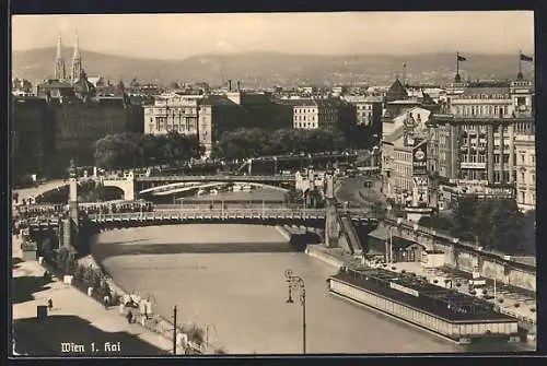 AK Wien, Kai und Brücke mit Strassenbahn