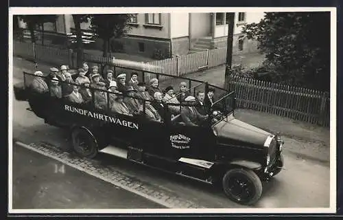 Foto-AK Saurer Autobus mit offenem Verdeck des Bahnspediteurs Hugo Zöllner