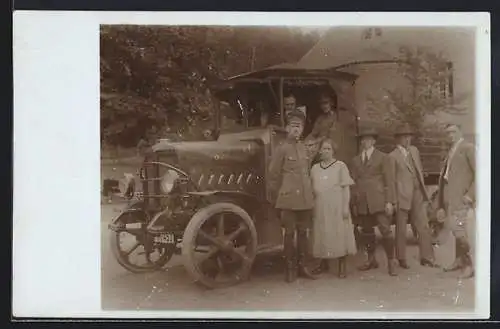 Foto-AK Büssing Militär-LKW mit offener Ladefläche