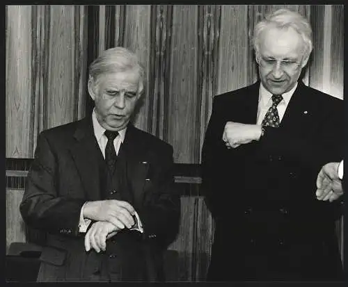 Fotografie Sepp Spiegl, Bonn, Ministerpräsident von Sachsen Kurt Biedenkopf und Edmund Stoiber