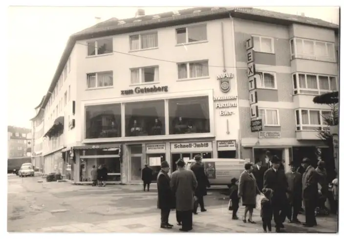 30 Fotografien Hans Armster, Mainz, Ansicht Mainz, Restaurant zum Gutenberg, Salamander Geschäft, Festwagen, Hotel 0