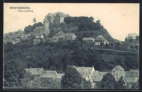 AK Westerburg / Westerwald, Ortsansicht mit Schlossberg