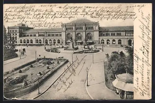 AK Hannover, Ernst August-Platz mit Reiterdenkmal vor dem Bahnhof