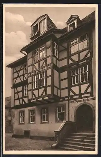 AK Würzburg, Strassenpartie mit dem Fachwerkhaus in der Bergmeistergasse 4