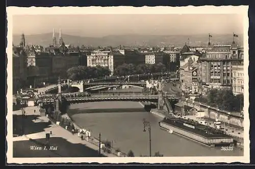 AK Wien, Franz-Josefs-Kai, Blick auf den Donaukanal, Brücken und das städtische Strombad