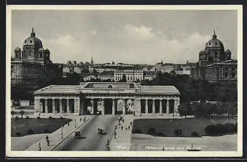 AK Wien, Heldendenkmal und Museen