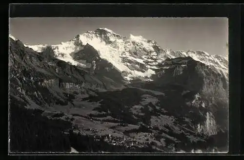 Foto-AK Emanuel Gyger: Wengen, Blick auf die Jungfrau