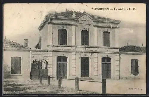 AK Courcon, La Mairie