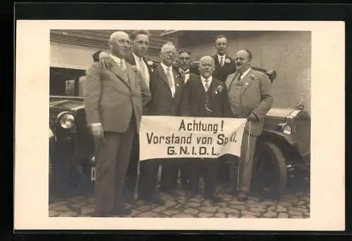 Foto-AK Opel Auto, Vorstand von Sp. Kl. G. N. I. D. L.