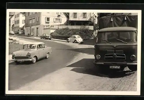 Foto-AK Opel Auto und Borgward LKW, VW-Käfer