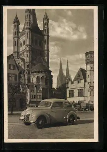 AK Köln, Ford Taunus vor der St. Martinskirche