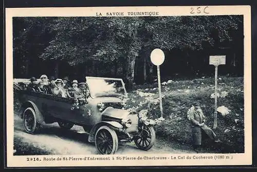 AK Bus von La Savoie Touristique auf dem Col du Cucheron