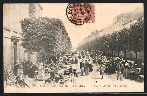 AK Rochefort-sur-Mer, Rue de l`Arsenal et Marche