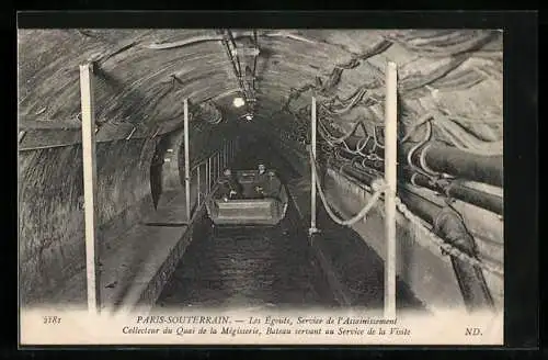 AK Paris-Souterrain, Les Egouts, Service de l`assainissement, Collecteur du Quai de la Mégisserie, Bateau servant...