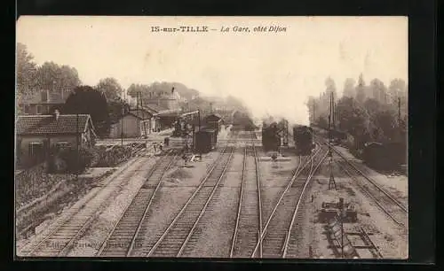 AK Is-sur-Tille, La Gare, coté Dijon