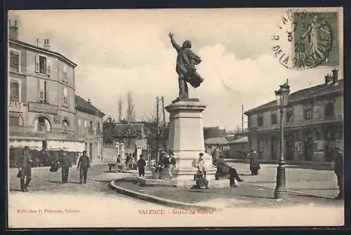 AK Valence, Statue de Bancel