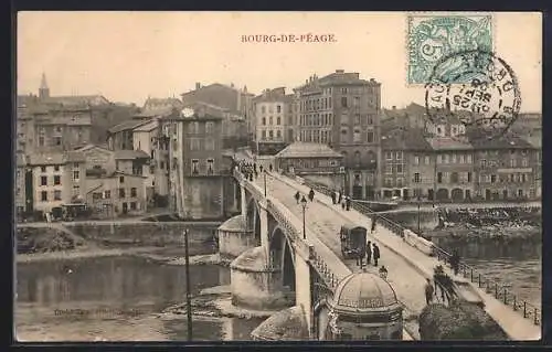 AK Bourg-de-Péage, Vue de la ville et du pont avec des passants et un fiacre