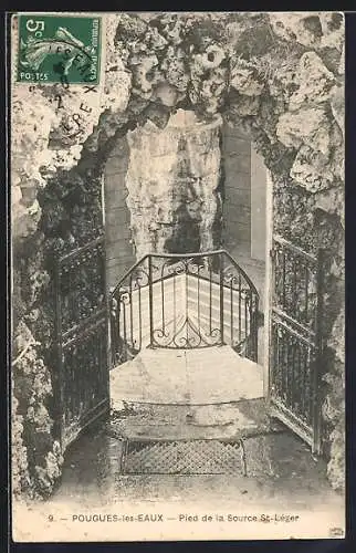 AK Pougues-les-Eaux, Pied de la Source St-Léger