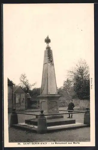 AK Saint-Benin-d`Azy, Le Monument aux Morts